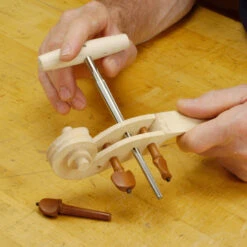 Peghole Reamers - StewMac 11 Peghole Reamers - StewMac -Fine Musical Instruments 0344 4 in use 1700px