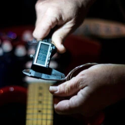 Luthier's Digital Caliper - StewMac 13 Luthier's Digital Caliper - StewMac -Fine Musical Instruments 0447 6 3000
