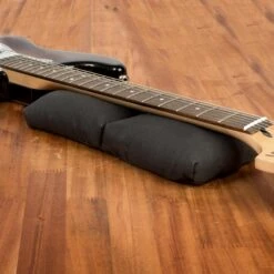 Fine Musical Instruments -Fine Musical Instruments 1790 2 2800