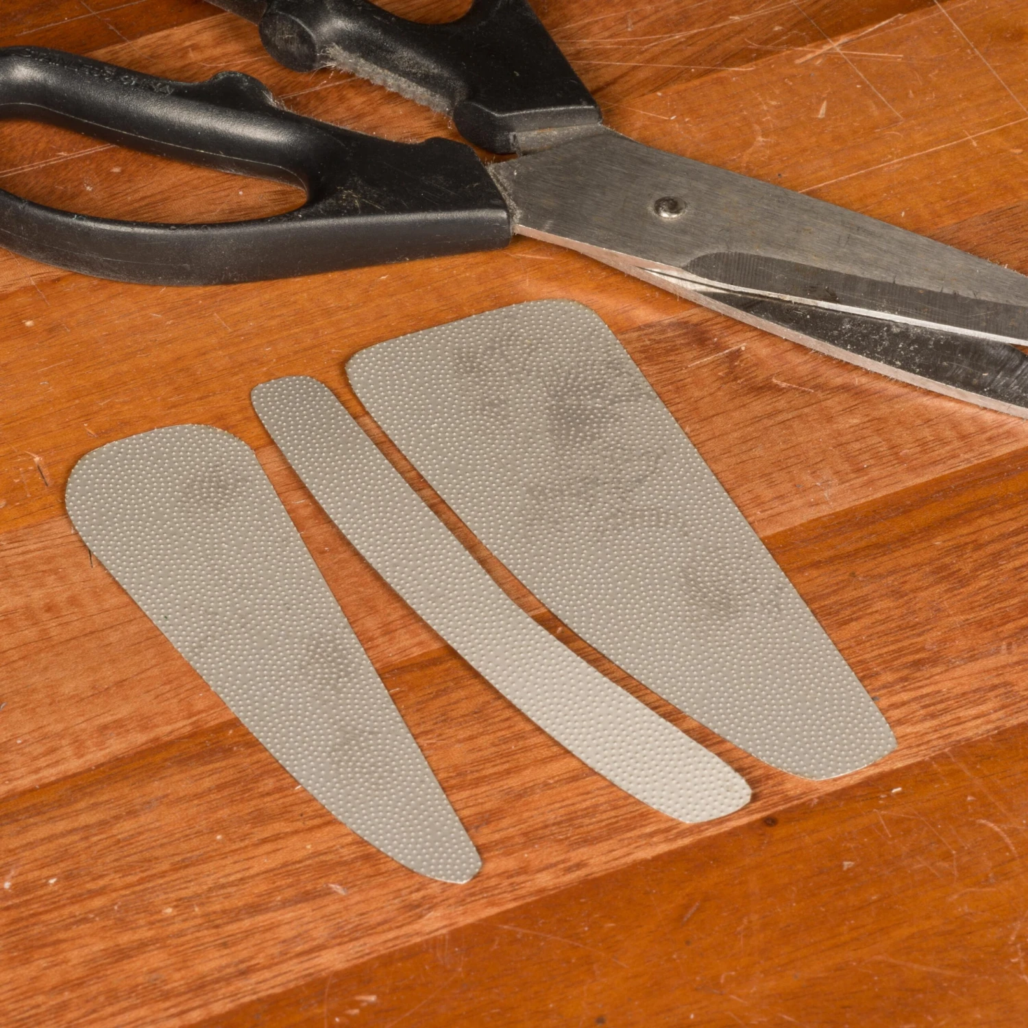 StewMac Sharkskin Abrasive - StewMac 8 StewMac Sharkskin Abrasive - StewMac - Image 6