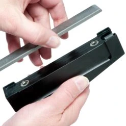 Snapfile Leveling System - StewMac 9 Snapfile Leveling System - StewMac -Fine Musical Instruments 2251 2 in hands 3000