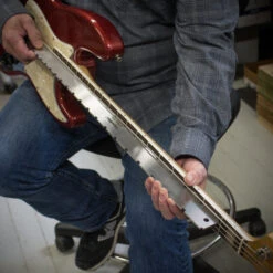 Precision Notched Straightedge - StewMac -Fine Musical Instruments 3814 4 inusebass 3000px