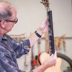 2-in-1 Precision + Notched Straightedge - StewMac 10 2-in-1 Precision + Notched Straightedge - StewMac -Fine Musical Instruments 4012 4 1600