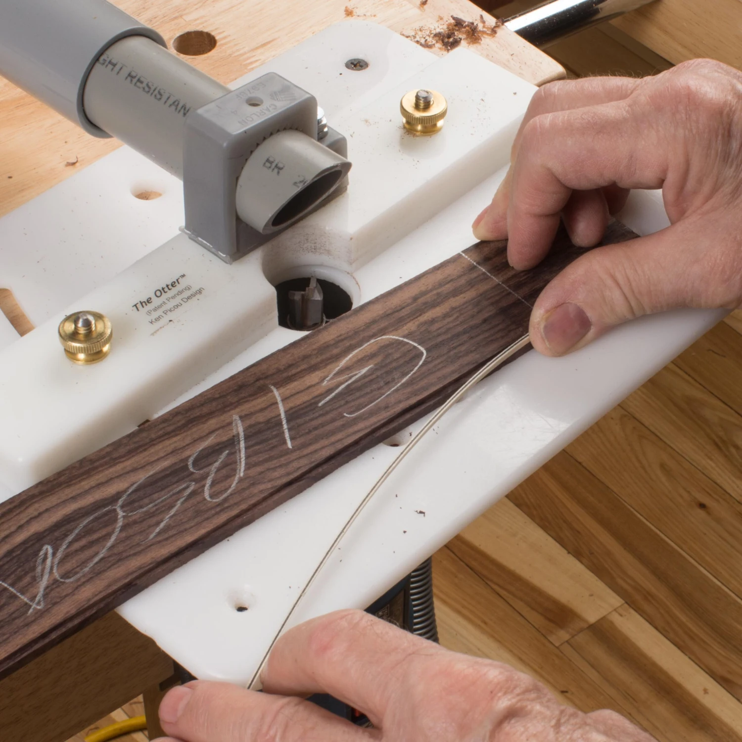 The Otter Compact Router Table - StewMac 5 The Otter Compact Router Table - StewMac - Image 3