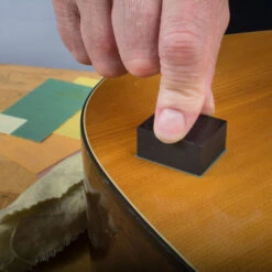 Kovax Tolecut Finish Repair System - StewMac -Fine Musical Instruments 5733 4 inuse 1 3000