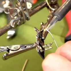 Helping Hands Soldering Holder - StewMac -Fine Musical Instruments 6237 3 inuse 3 1500