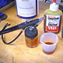 StewMac Airbrush Outfit - StewMac 11 StewMac Airbrush Outfit - StewMac -Fine Musical Instruments 6439 5 inuse 2 2000